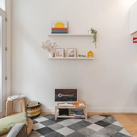 Guestready - Seventy-5 Questions Apartment *